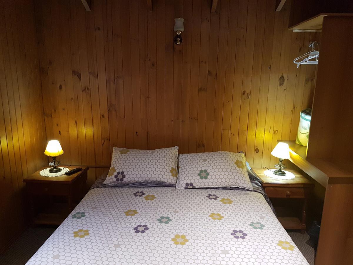 Hostal Victor Pucón Kültér fotó